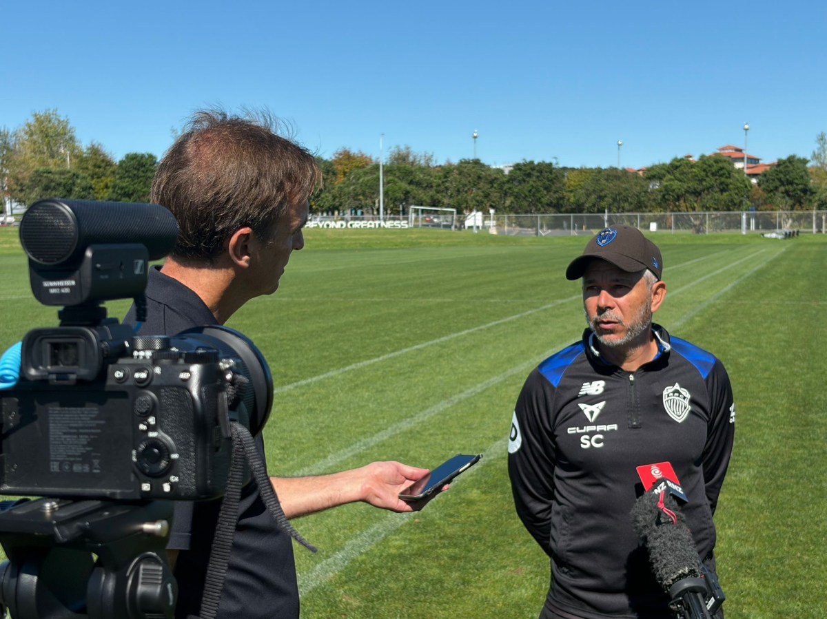 Steve Corica Press Conference: Auckland FC vs. Melbourne Victory ...