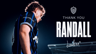 Jesse Randall say’s his Farewells to Auckland
